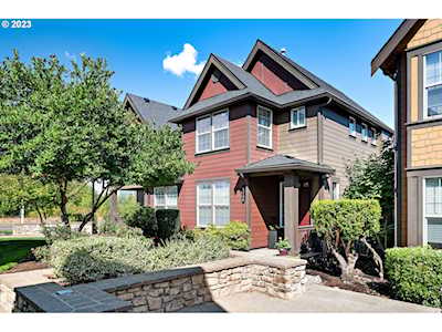 7186 NE Cherry DR Hillsboro, OR 97124