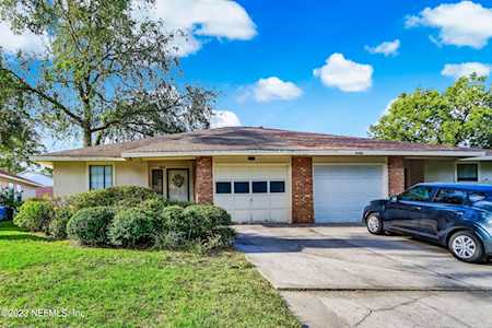 7348 Colony Cove LN Jacksonville, FL 32277