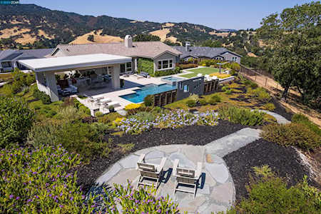 224 Seclusion Valley Way Lafayette, CA 94549