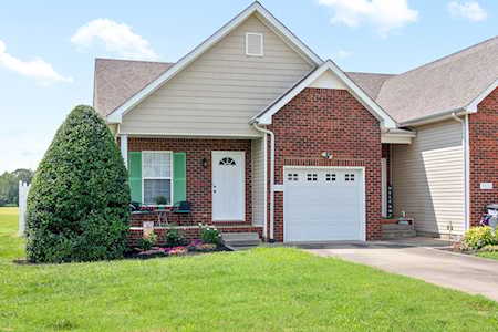 3830 Harvest Rdg Clarksville, TN 37040