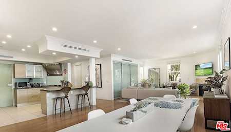 8121 Norton Ave #303 West Hollywood, CA 90046