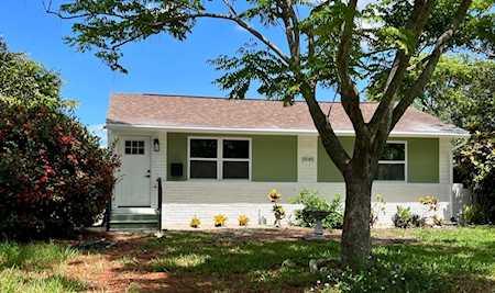 3945 21st St N St. Petersburg, FL 33714