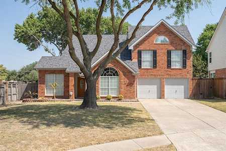 2301 Treyburn Court Plano, TX 75075