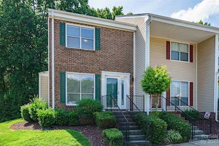 1101 Surry Ln Gastonia, NC 28054
