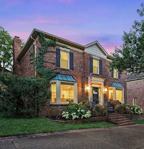 204 Sheffield Pl Nashville, TN 37215