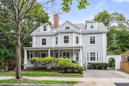 12 Druce St Brookline, MA 02445