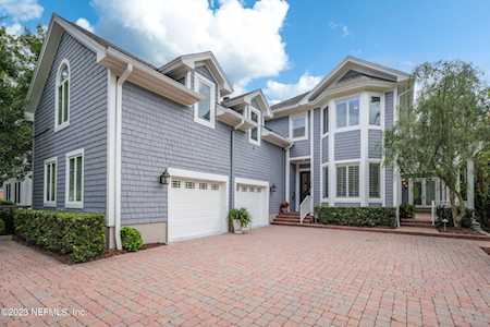 1024 River Oaks RD Jacksonville, FL 32207