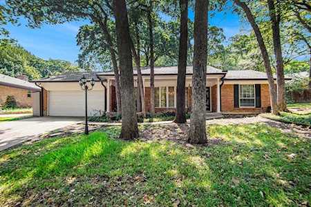 2111 Ridgedale Drive Arlington, TX 76013