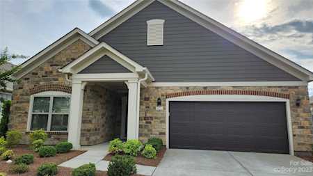 677 Poplar View Dr NW Concord, NC 28027