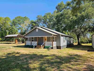 131 S Fm 348 Henderson, TX 75654