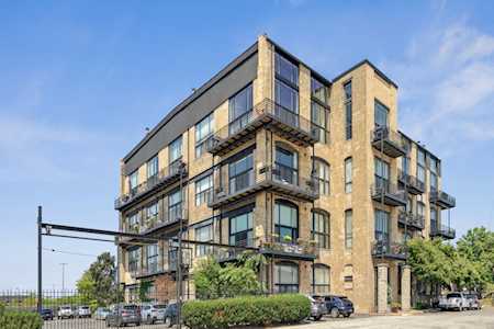 2614 N Clybourn Ave #410 Chicago, IL 60614
