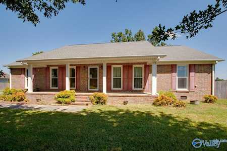 27545 Eastland Drive Harvest, AL 35749