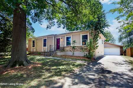 8306 Creek Trail Ct Louisville, KY 40291