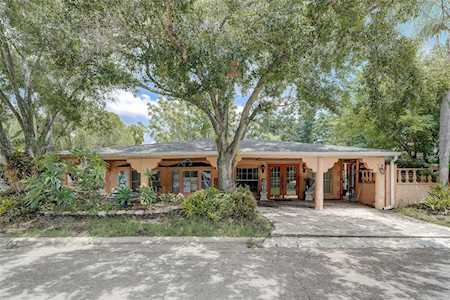 4601 Burkett CIRCLE Tampa, FL 33634