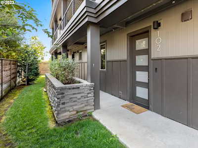 6822 N Greenwich AVE #102 Portland, OR 97217