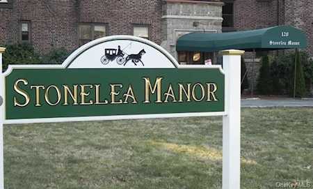 120 Stonelea Place #2L New Rochelle, NY 10801