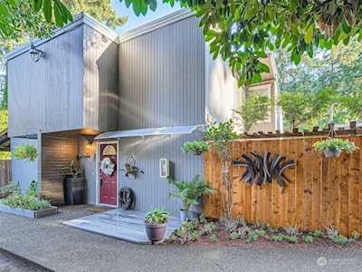 13055 SW Pacific Hwy #A Lakewood, WA 98499