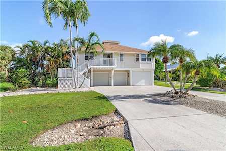 7898 Gabion Ct Bokeelia, FL 33922
