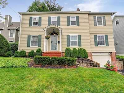 18 Bronson Ave Scarsdale, NY 10583