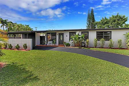 8461 SW 38th St Miami, FL 33155