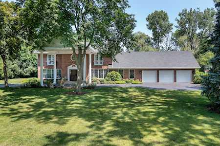 2051 Churchill Ln Highland Park, IL 60035