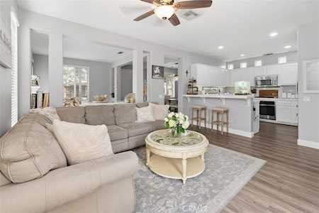 12 Trumpet Vine St Ladera Ranch, CA 92694