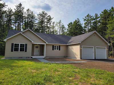 171 Silver Pine Ln Tamworth, NH 03886