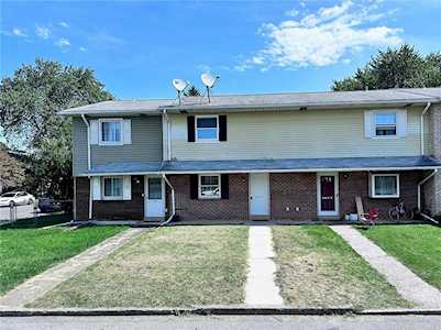 2737 Diane Blvd Allentown, PA 18109