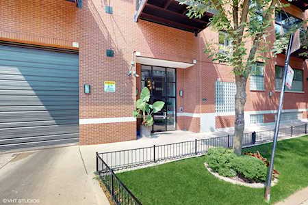 1934 N Washtenaw Ave #101 Chicago, IL 60647