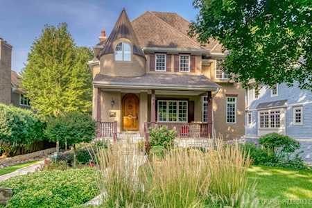 463 S Columbia St Naperville, IL 60540