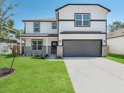 26015 Smokey Willow Dr Tomball, TX 77375
