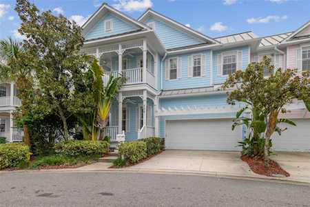 938 Hemingway CIRCLE Tampa, FL 33602