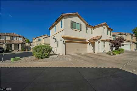 9108 Starling Wing Place Las Vegas, NV 89143
