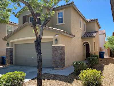 8687 Bella Sparkle Ave Las Vegas, NV 89178
