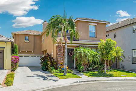 528 Masters Circle Brea, CA 92821
