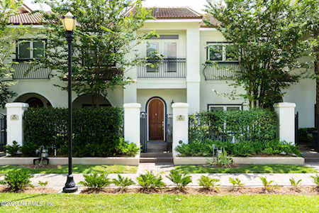 426 E Bay ST Jacksonville, FL 32202