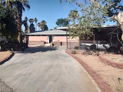 1409 Maria Elena Dr Las Vegas, NV 89104