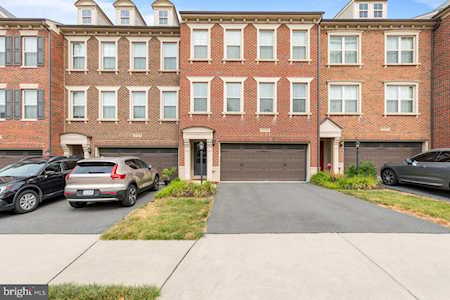 23323 Tradewind Dr Ashburn, VA 20148