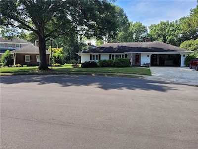 336 Weyanoke Ct Hampton, VA 23669