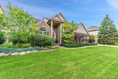 51273 W Hills Dr Plymouth Twp, MI 48170