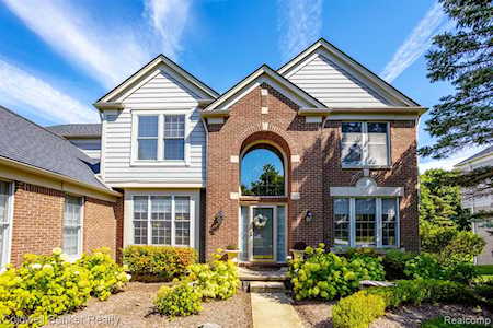 44487 E White Pine Circle Northville Twp, MI 48168