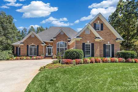2627 Albatross Ln Matthews, NC 28104