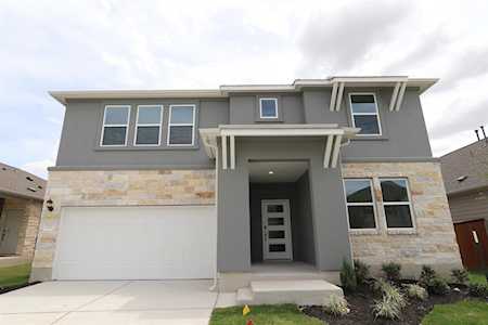 122 Adeline RD Hutto, TX 78634