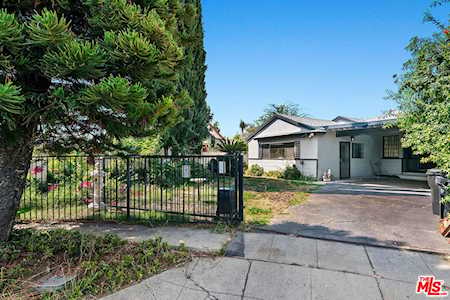 10859 Vena Ave Mission Hills (San Fernando), CA 91345