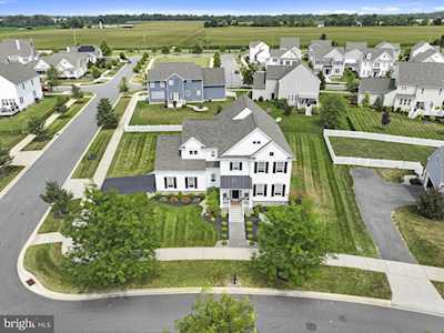 754 Idlewyld Drive Middletown, DE 19709