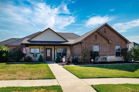 306 Bois D Arc Bullard, TX 75757