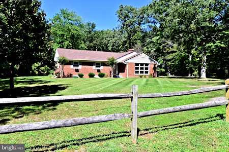 6212 Church Dr Brandywine, MD 20613