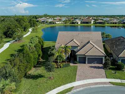 17203 Corinna PLACE Bradenton, FL 34202