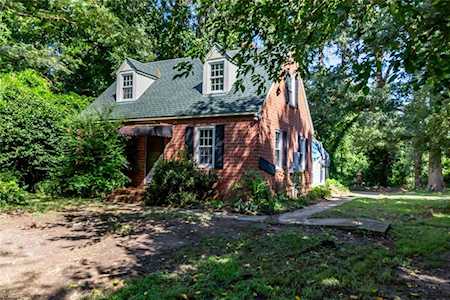 1348 Duncan Ln Virginia Beach, VA 23455
