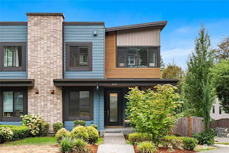 818 224th Ave NE Sammamish, WA 98074